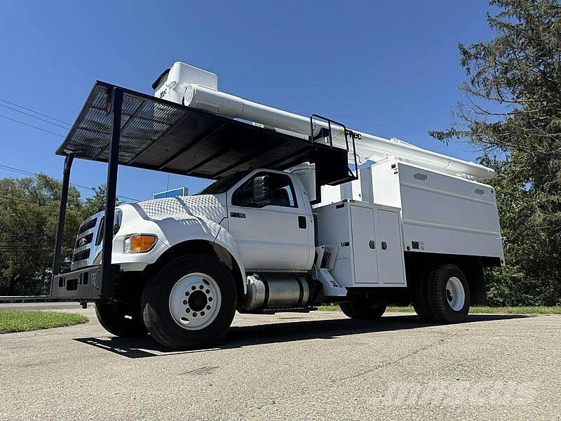 Ford F-750 Camion nacelle