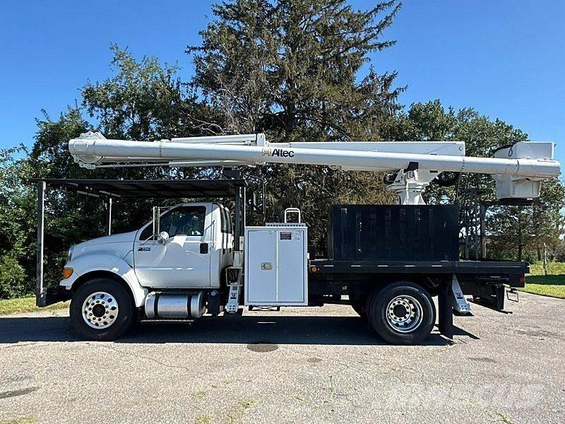 Ford F-750 Camion nacelle