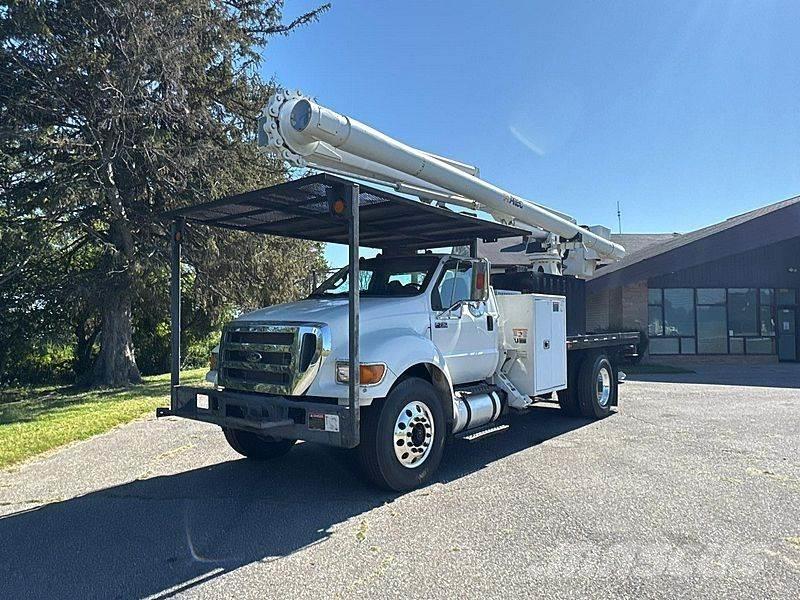 Ford F-750 Camion nacelle