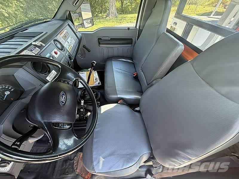 Ford F-750 Camion nacelle
