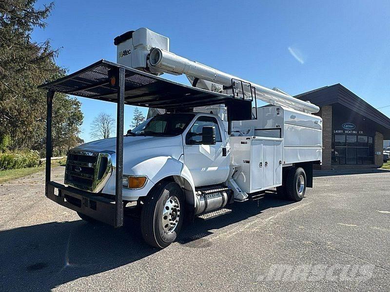 Ford F-750 Camion nacelle