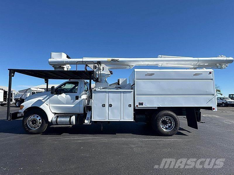 Ford F-750 Camion nacelle