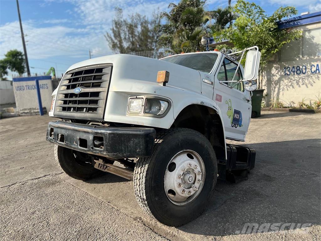 Ford F-800 Transport - Autres