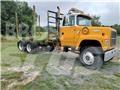 Ford L8000 Camion grumier