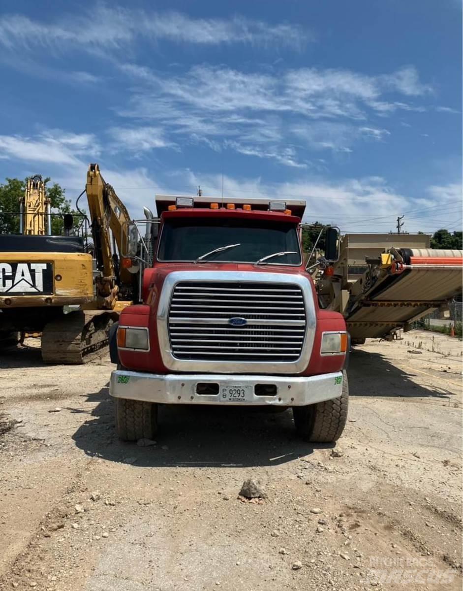 Ford L9000 Motrici cisterna