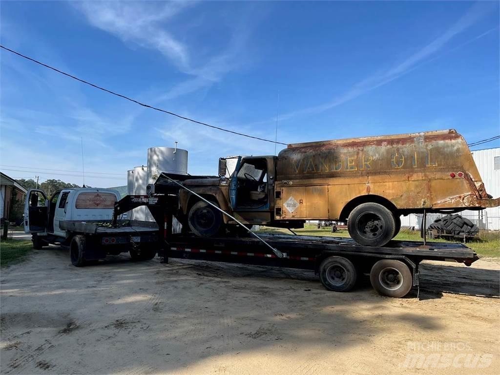 GMC C4500 Camion plateau
