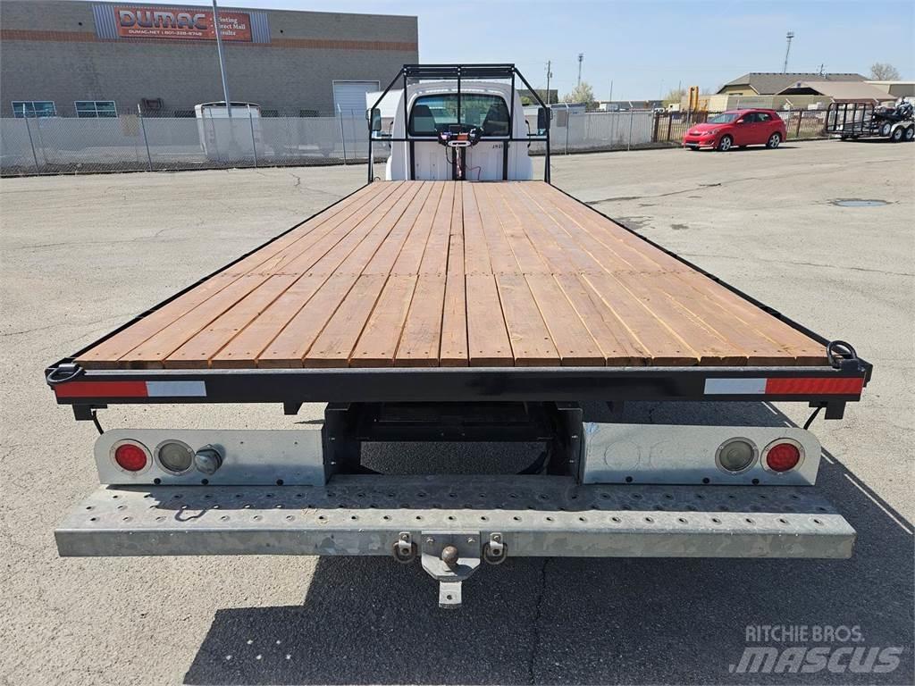 GMC C5500 Camion plateau