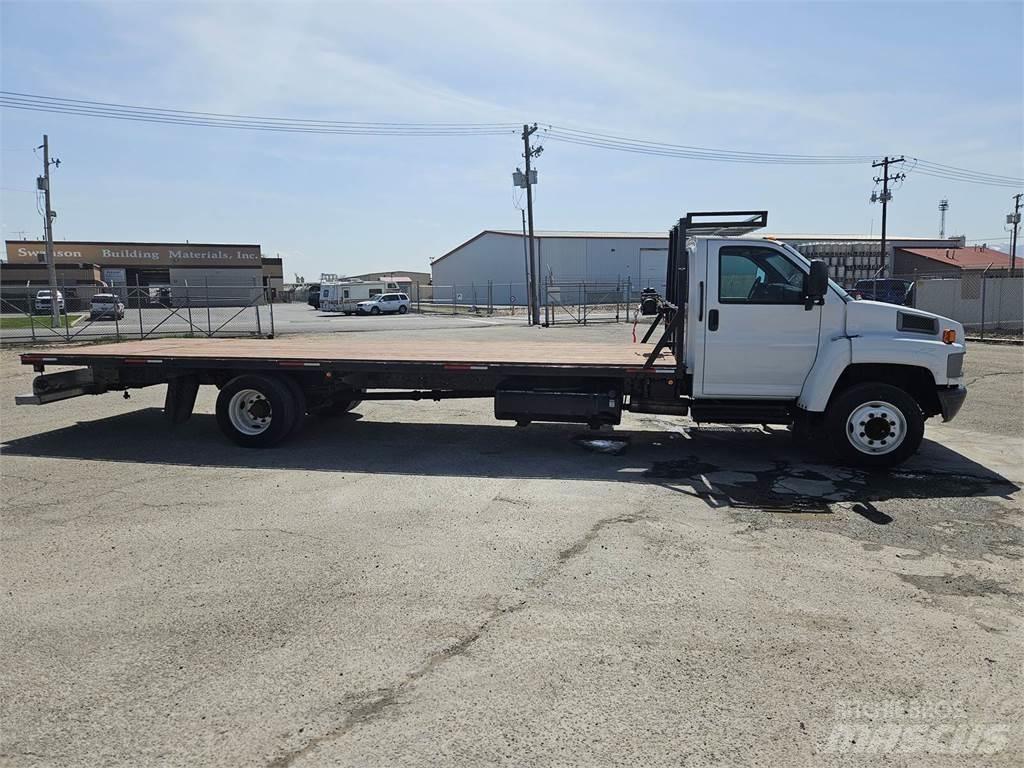 GMC C5500 Camion plateau