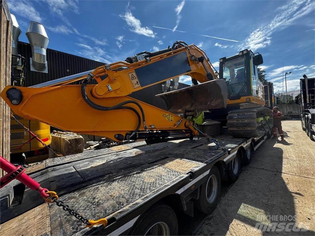 JCB 220XLC Pelle sur chenilles