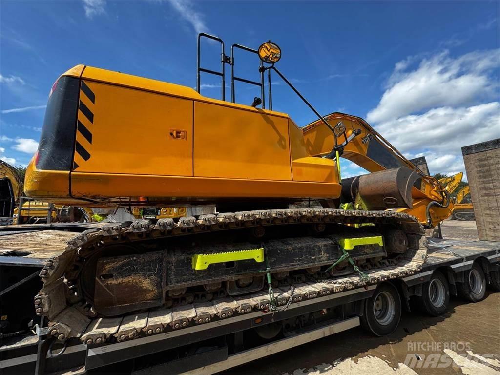 JCB 220XLC Pelle sur chenilles