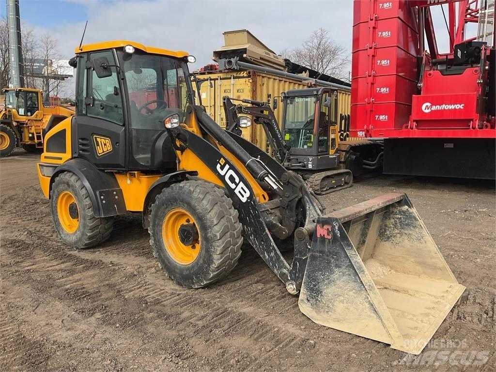 JCB 409 Chargeuse sur pneus