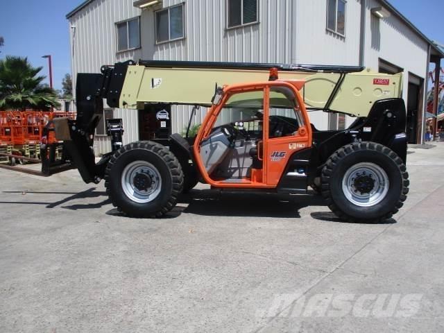JLG 1055 Chariot télescopique