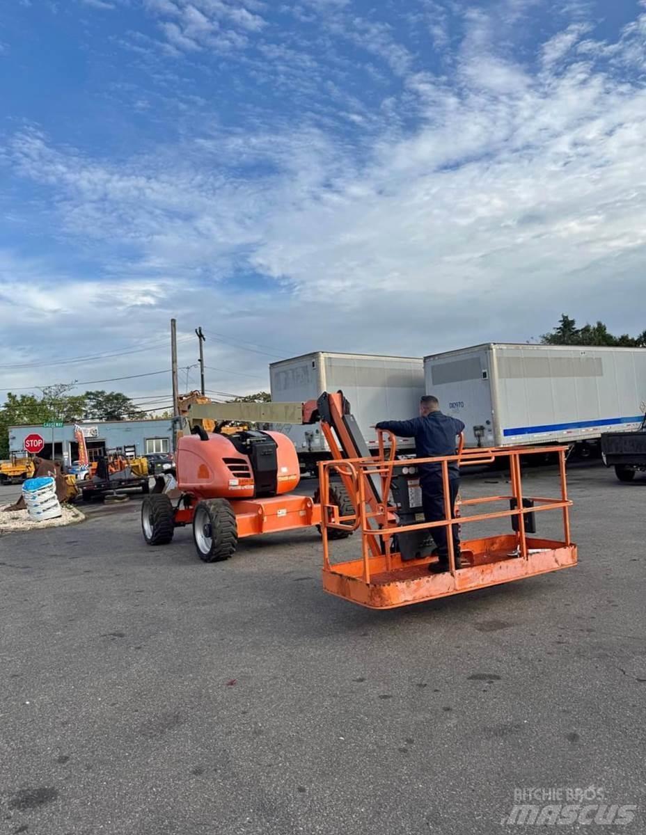 JLG 600AJ Autre nacelle élévatrice