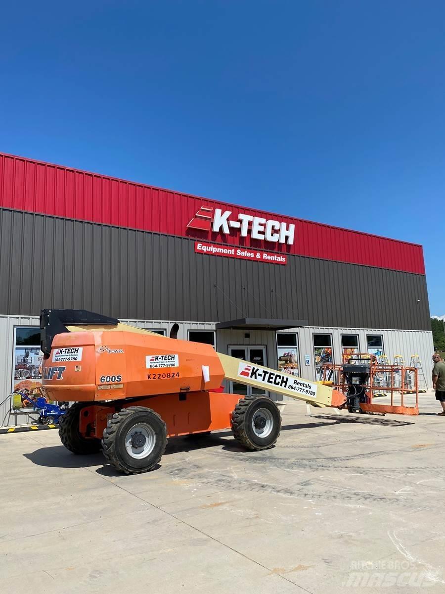 JLG 600S Nacelles télescopiques