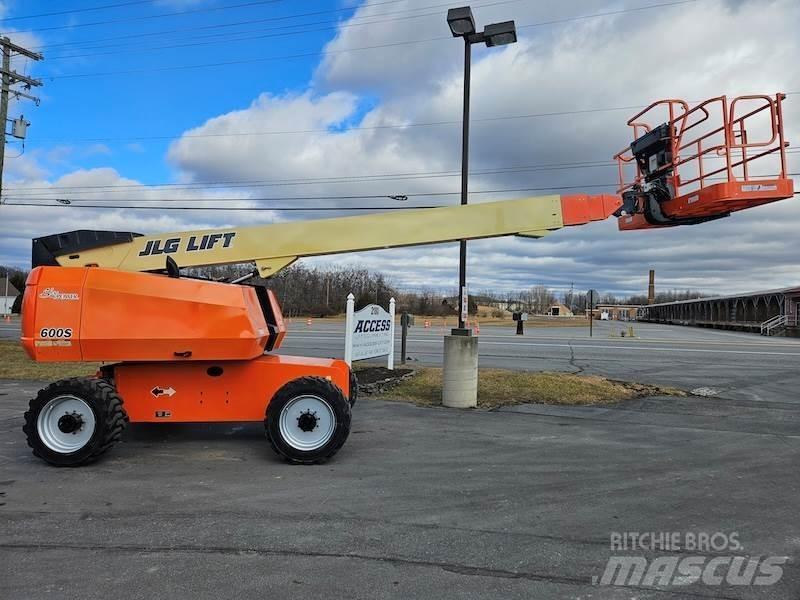 JLG 600S Nacelles télescopiques