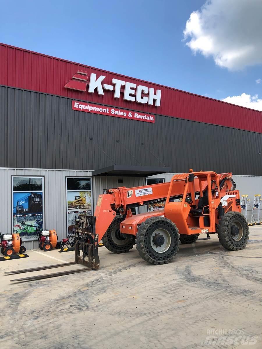 JLG 6042 Chariot télescopique