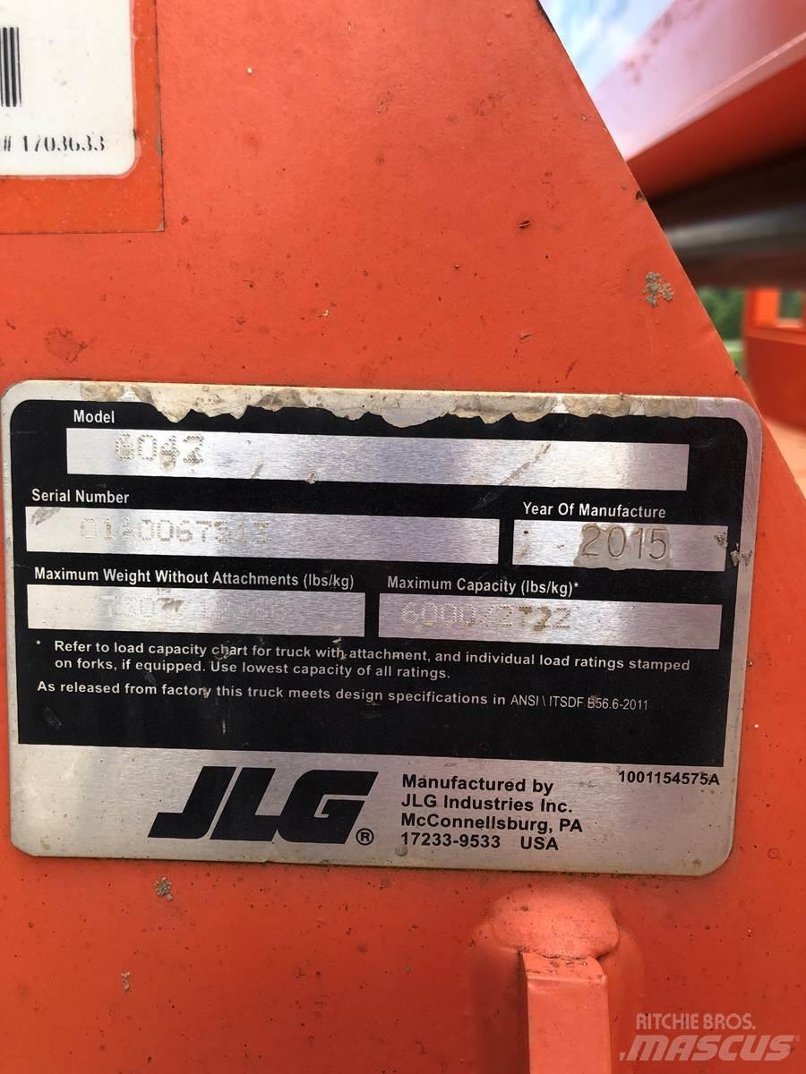 JLG 6042 Chariot télescopique