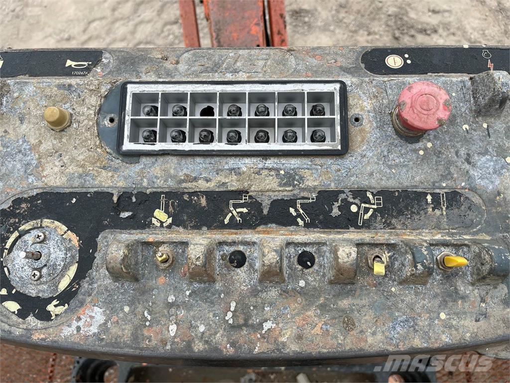 JLG 660SJ Autre nacelle élévatrice