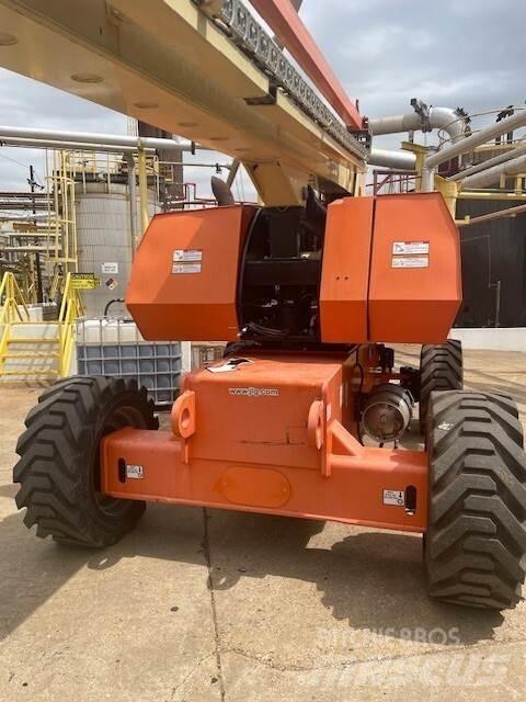 JLG 860SJ Nacelles articulées