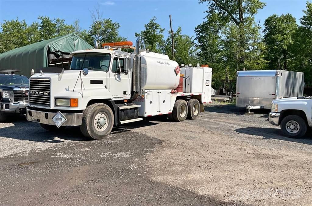 Mack CH613 Motrici cisterna