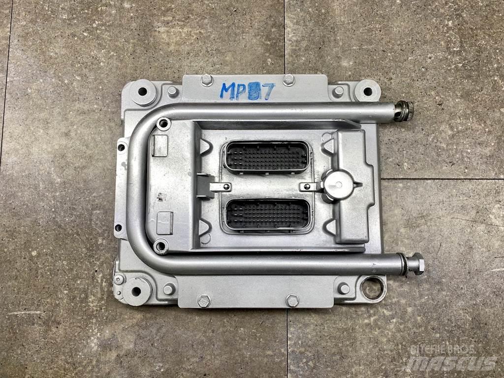 Mack MP7 Electronique
