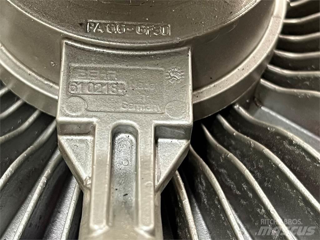 Mack MP7 Transport - Autres