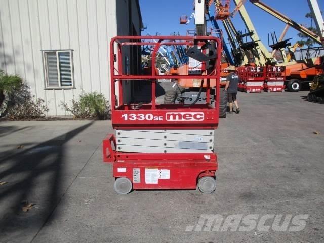 MEC 1330SE Nacelle ciseaux