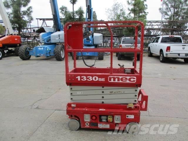 MEC 1330SE Nacelle ciseaux