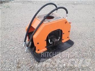 NPK C8B Accessoires et pièces pour compacteur