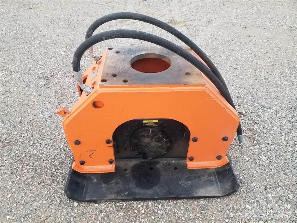 NPK C8B Accessoires et pièces pour compacteur