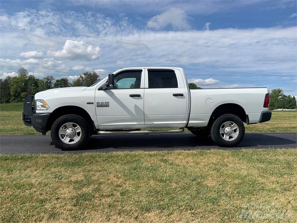 RAM 2500 Utilitaire benne