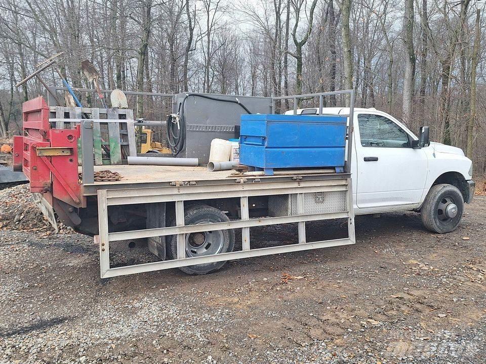 RAM 3500 Utilitaire benne