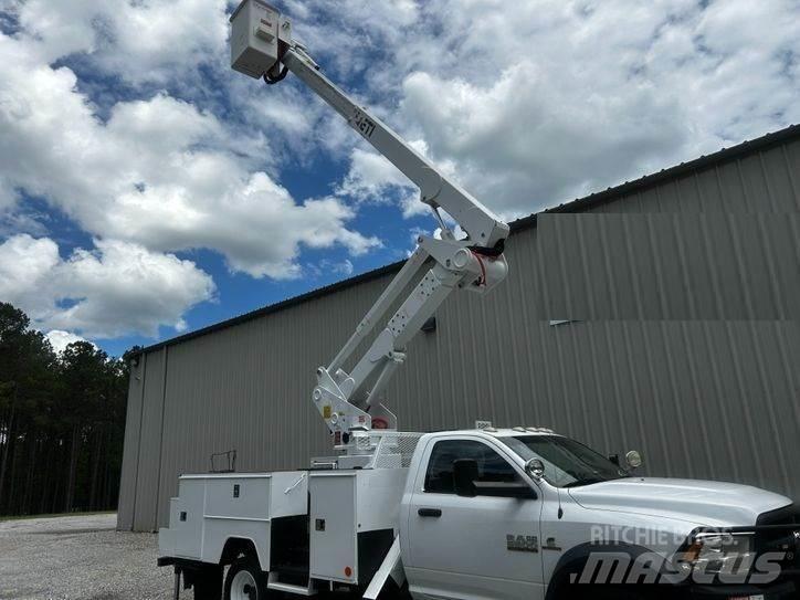 RAM 5500 Camion nacelle