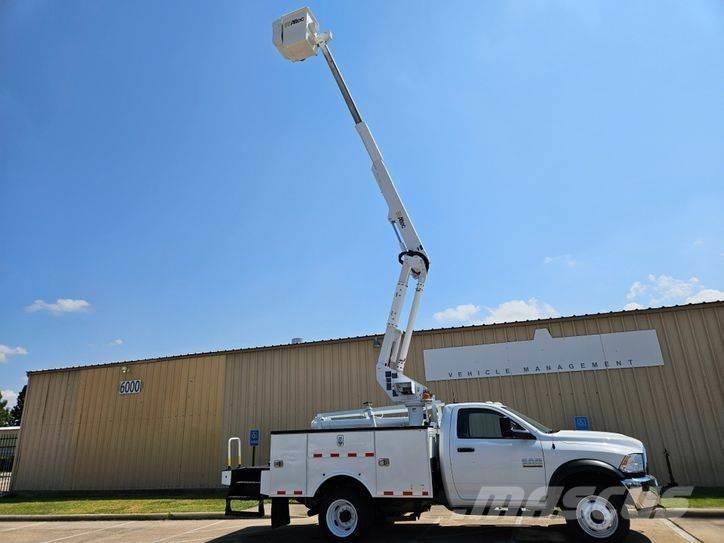 RAM 5500 Camion nacelle