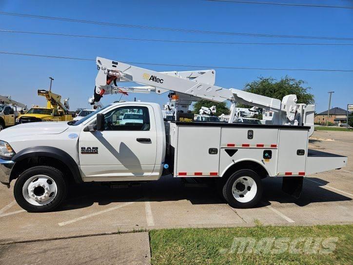 RAM 5500 Camion nacelle