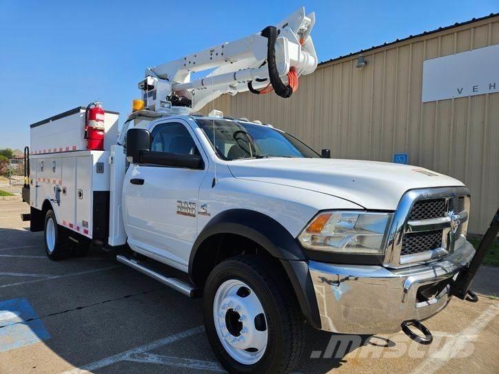 RAM 5500 Camion nacelle