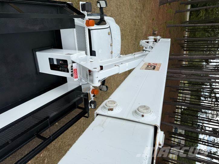 RAM 5500 Camion nacelle