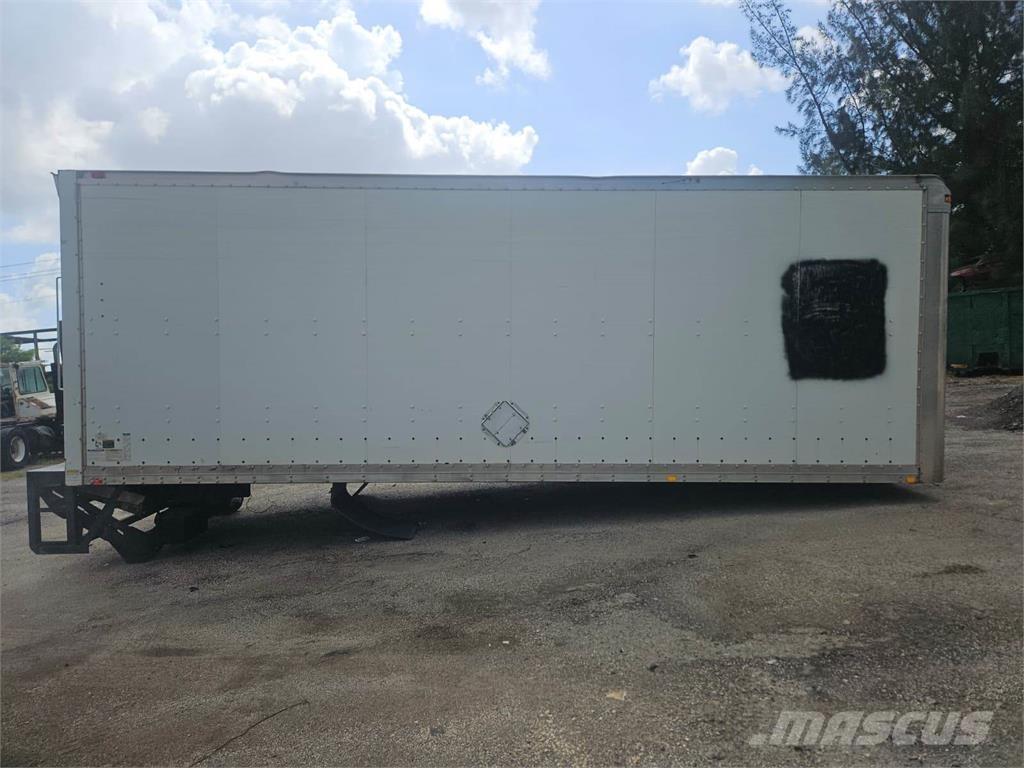  Unmarked Remorque porte container