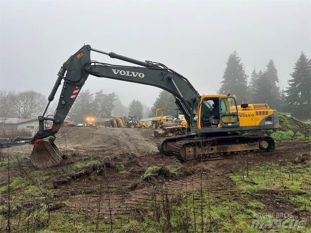 Volvo 460 Pelle sur chenilles