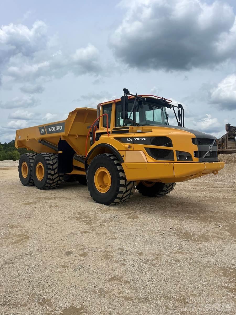 Volvo A25G Tombereau articulé