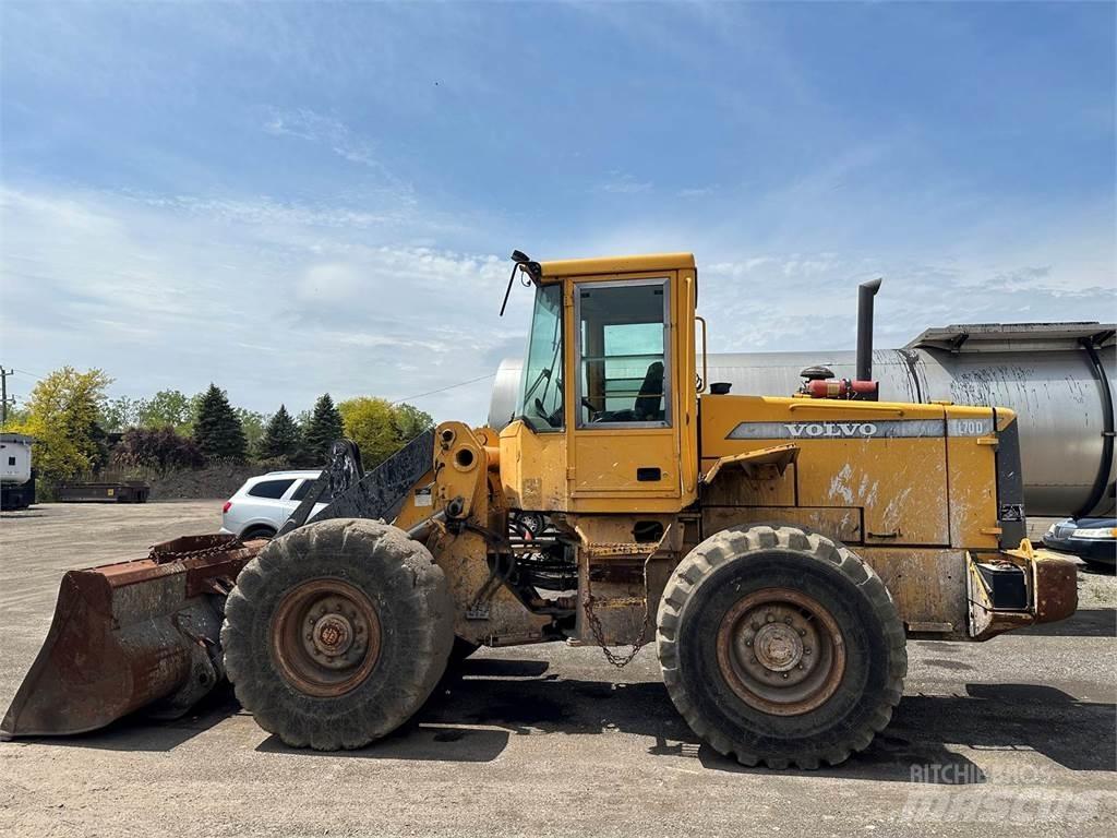 Volvo L70D Chargeuse sur pneus