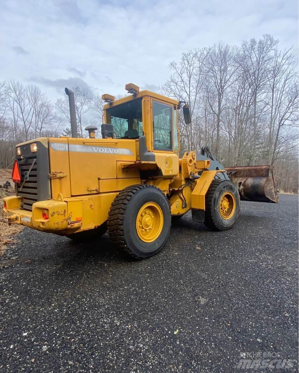 Volvo L70D Chargeuse sur pneus