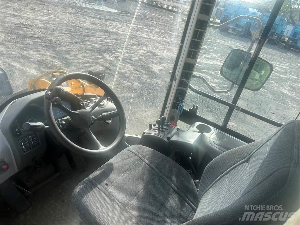 Volvo L70G Chargeuse sur pneus