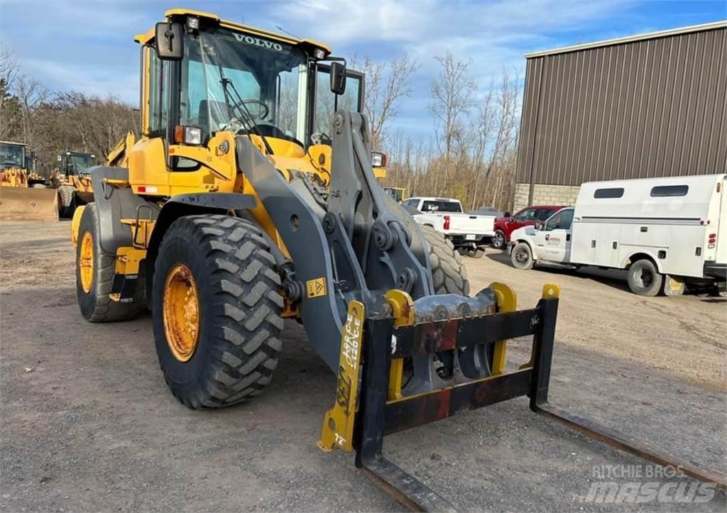 Volvo L90G Chargeuse sur pneus