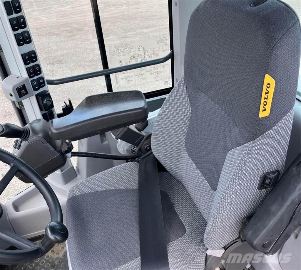 Volvo L90H Chargeuse sur pneus