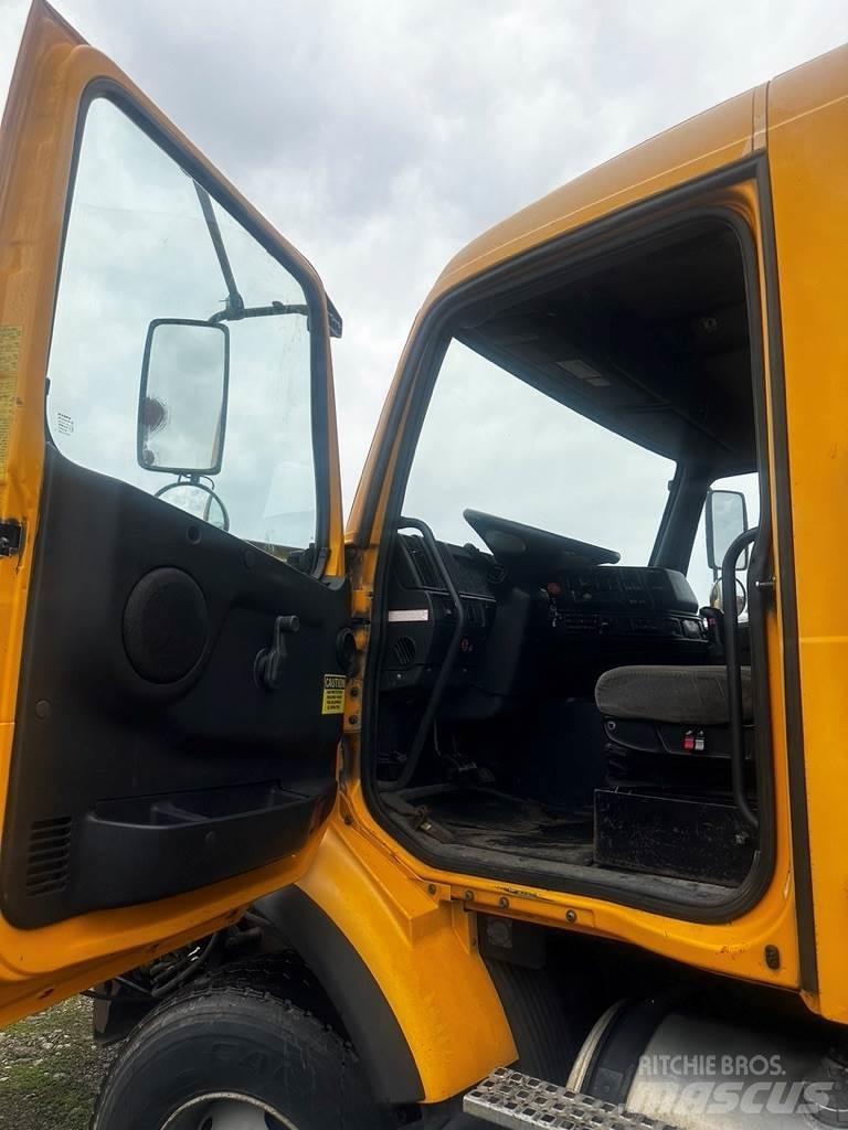 Volvo VHD Camion benne