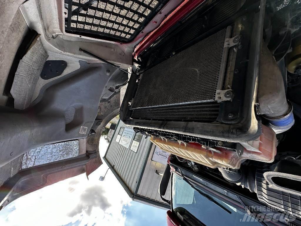 Volvo VNL Radiateurs