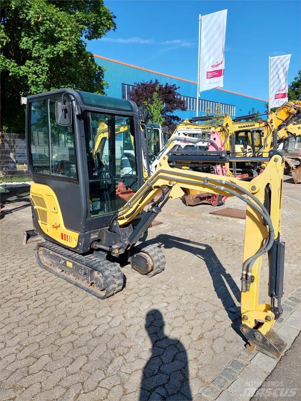 Yanmar SV16 Pelle sur chenilles