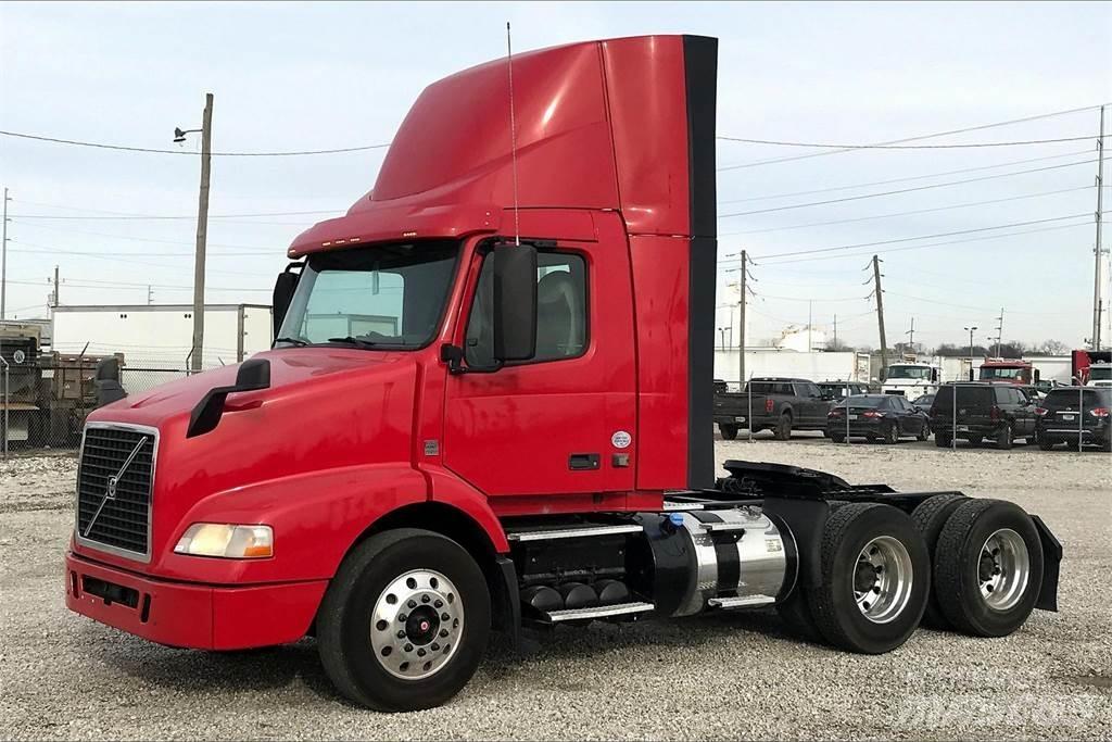 Volvo VNM Châssis cabine