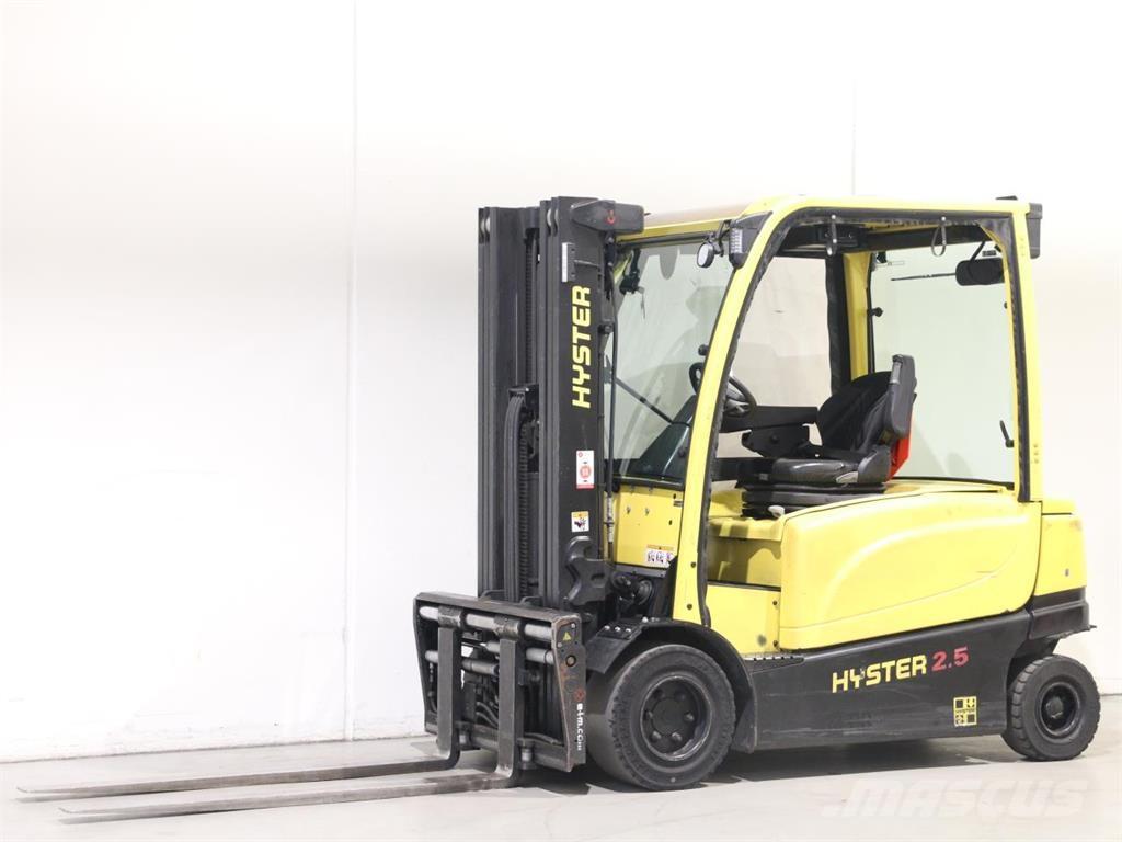 Hyster J2,5XN Chariots élévateurs électriques